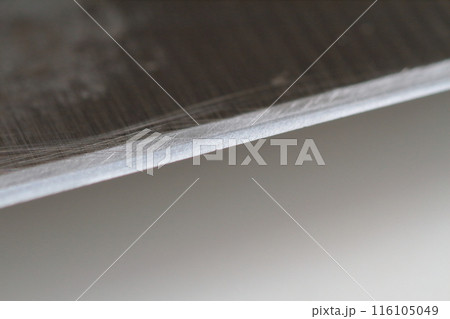包丁の刃の部分のクローズアップ 116105049