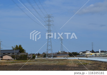 送電線のある風景 116105181