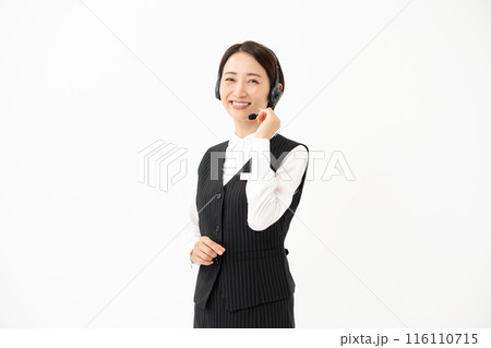 制服の女性　オペレーター 116110715