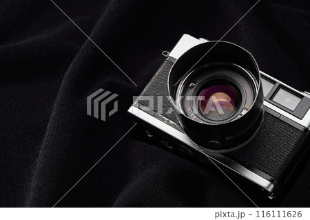 古いフィルムカメラ 古いフィルムカメラ 116111626