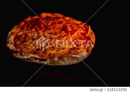 レンジアップするピザ レンジアップするピザ 116112290