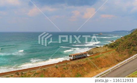 海岸線を走るキハ普通列車 海岸線を走るキハ普通列車 116112933