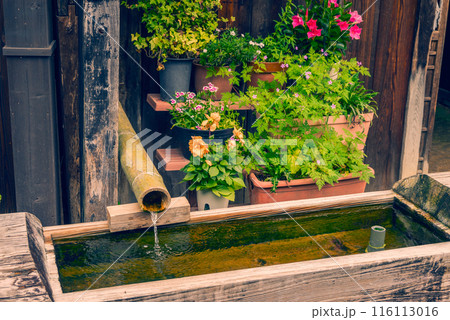 【妻籠宿】軒下の風景【木曽郡南木曽町】 116113016