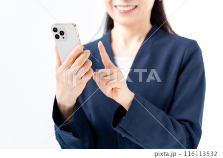 ビジネス 中高年 スマホ 手元 ビジネス 中高年 スマホ 手元 116113532