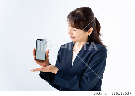 ビジネス　スマホ　女性 116113537