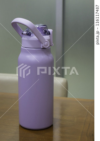 Thermos for preservation of a hot or cold drink water bottle 116117487