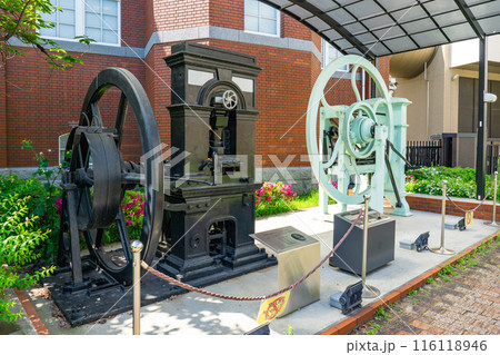大阪北区天満 造幣局 本局(大阪造幣局) 造幣博物館 圧印機(コイン製造機) 大阪北区天満 造幣局 本局(大阪造幣局) 造幣博物館 圧印機(コイン製造機) 116118946