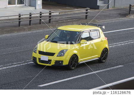 コンパクトカー 道路走行 コンパクトカー 道路走行 116126676