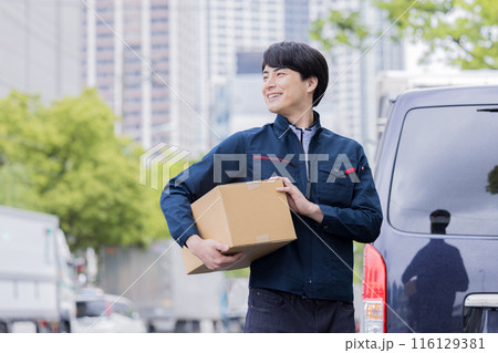 物流 配送ドライバーのポートレート 物流 配送ドライバーのポートレート 116129381