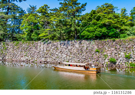 島根 松江城 堀川を行く遊覧船 島根 松江城 堀川を行く遊覧船 116131286