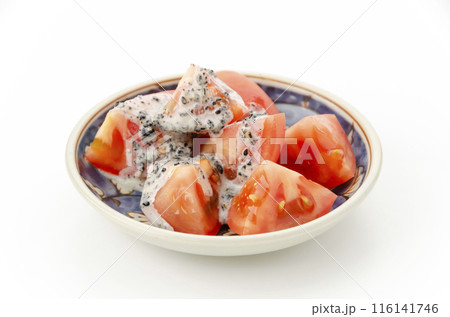 黒ごまマヨネーズのトマトサラダ 116141746