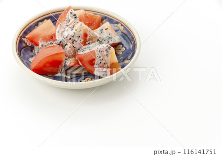 黒ごまマヨネーズのトマトサラダ 116141751