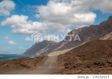 Coast of Atlantic ocean, Famara, Lanzarote 116142023