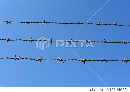 有刺鉄線の防犯対策 有刺鉄線の防犯対策 116144635