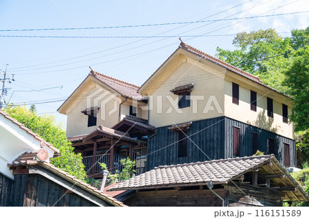 吹屋ふるさと村　青空と美しい重伝建の町並み ゲストハウス 116151589