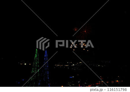 打ち上げ花火とイルミネーション 【相模原市津久井 11月】 打ち上げ花火とイルミネーション 【相模原市津久井 11月】 116151798