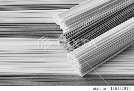 乾麺3種（白黒）　うどん　そうめん　そば 116152916