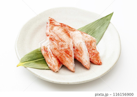 白背景にカニカマ 116156900