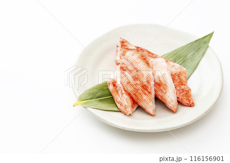 白背景にカニカマ 白背景にカニカマ 116156901