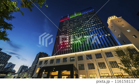 川崎の都市夜景 ライトアップされた川崎市役所【神奈川県・川崎市】 川崎の都市夜景 ライトアップされた川崎市役所【神奈川県・川崎市】 116158117