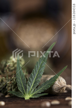 Blunt, cannabis and medical marijuana bud , cbd Blunt, cannabis and medical marijuana bud , cbd 116164318