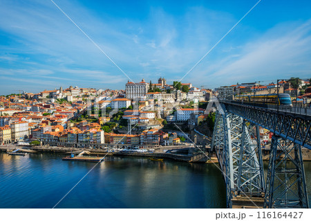 View of Porto city, Portugal, on sunset 116164427