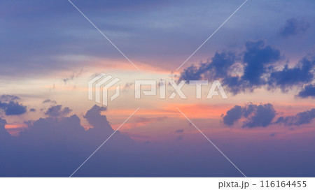 Sunset sky background 116164455
