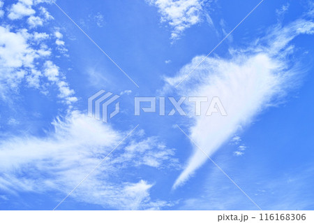 青空と雲イメージ 116168306