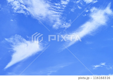 青空と雲イメージ 116168316
