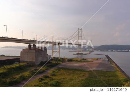 白鳥大橋展望台から眺める日没前の風景（北海道室蘭市） 116171649