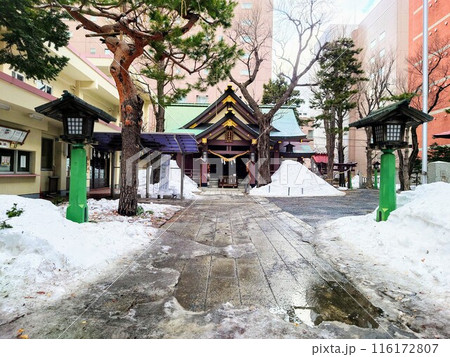 北海道 雪が残る札幌三吉神社 北海道 雪が残る札幌三吉神社 116172807