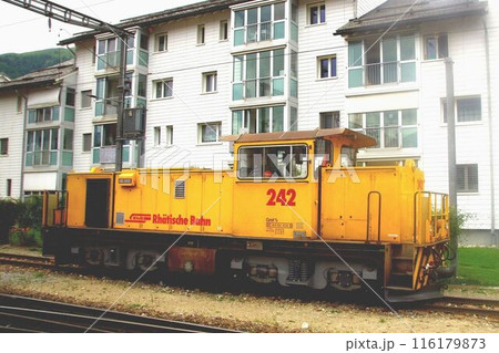 主要駅に常置され、貨車・客車などの入替えが主な仕事。時には近距離の貨車列車などに使われることも有る。 116179873