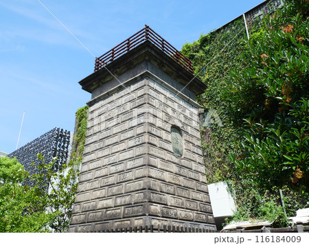 石造燈明台｜深川公園 116184009