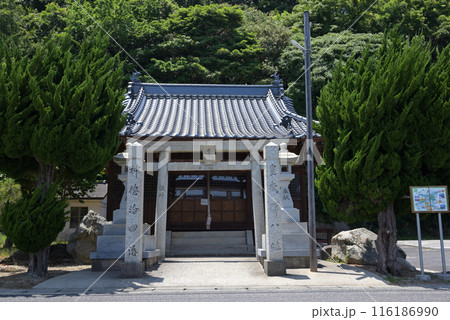 周防大島の厳島神社(山口県周防大島町) 116186990