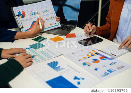 Business people meeting design ideas concept business planning at office. 116193761