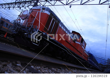 引退迫るぐんま車両センターのDD51形ディーゼル機関車(842号機)@撮影会_2024/6/9撮影 116194319