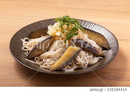 ナス　おろし蕎麦（更科そば） 116194414