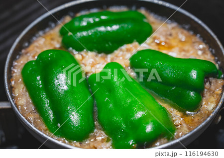 詰めないピーマンの肉詰め 116194630