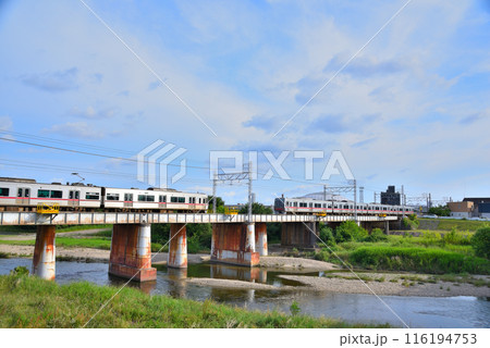 《愛知県》名古屋都市風景 矢田川橋梁を渡る名鉄瀬戸線の電車 《愛知県》名古屋都市風景 矢田川橋梁を渡る名鉄瀬戸線の電車 116194753