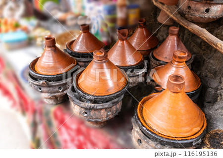 Old Moroccan Tajine, Traditional Morocco Ceramic Tableware, Arabic Marqa, Moroccan Tagine Food 116195136