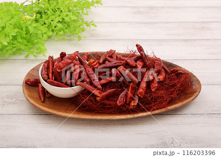 唐辛子と糸唐辛子 116203396