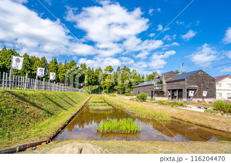 春日山城史跡広場　春日山城跡ものがたり館 116204470