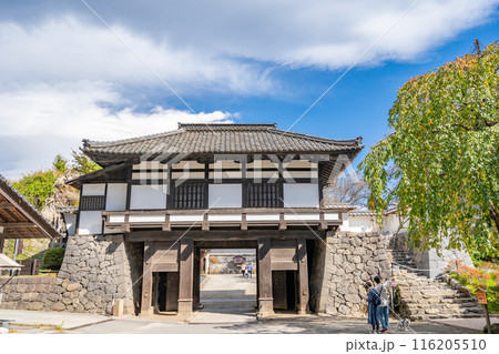 小諸城址 大手門公園 小諸市大手一丁目町並み 詩情あふれる高原の城下町 小諸城址 大手門公園 小諸市大手一丁目町並み 詩情あふれる高原の城下町 116205510