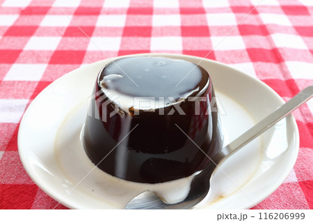 コーヒーミルクをかけたコーヒーゼリー コーヒーミルクをかけたコーヒーゼリー 116206999