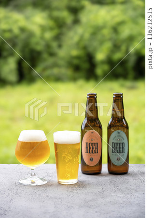 冷えた美味しいクラフトビール 冷えた美味しいクラフトビール 116212515