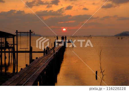 Sunset view 116220228