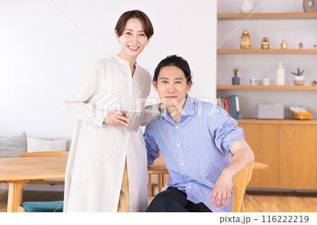 ライフスタイル 夫婦のポートレート ライフスタイル 夫婦のポートレート 116222219