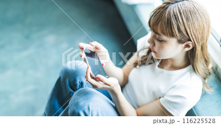 女性ポートレート 116225528