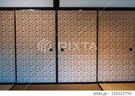 長崎出島 和蘭商館跡 十四番蔵・乙名詰所　【長崎市】 116225750