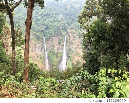 ラオス・パクセー観光「タッド・フェーン」の滝 ラオス・パクセー観光「タッド・フェーン」の滝 116229029